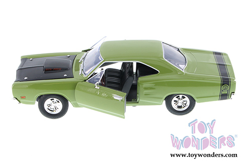 Showcasts Collectibles - Dodge Coronet Super Bee Hard Top (1969, 1/24 scale diecast model car, Asstd.) 73315/16D